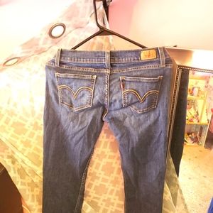 Levis jeans